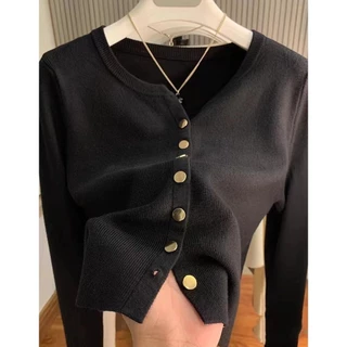 Xiao ฤดูใบไม้ร่วงฤดูหนาว V คอเสื้อกันหนาวผู้หญิงแขนยาวสีทึบ Bottoming Top สั้นด้านนอกเสื้อกันหนาวเสื้อสเวตเตอร์ถัก Checkered I Happy Knit