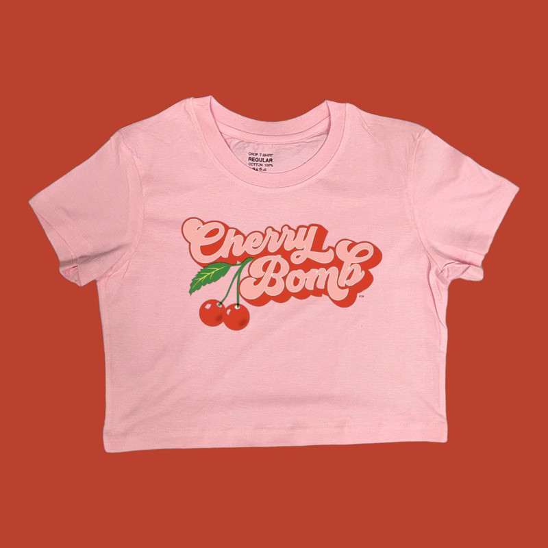 ใหม่ เสื้อสกรีน crop top regular ลาย Cherry bomb พร้อมส่ง🔥