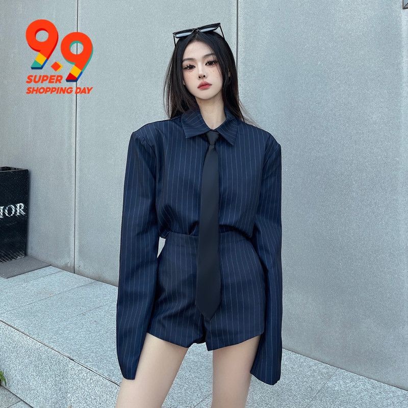 ชุดแฟชั่นแฟชั่นประจําฤดูใบไม้ผลิ สาวเสื้อลายทางแขนยาว สูทสูทเอวสูง กางเกงขาสั้นเอวสูง ฮิปสเตอร์ 2 ชุด