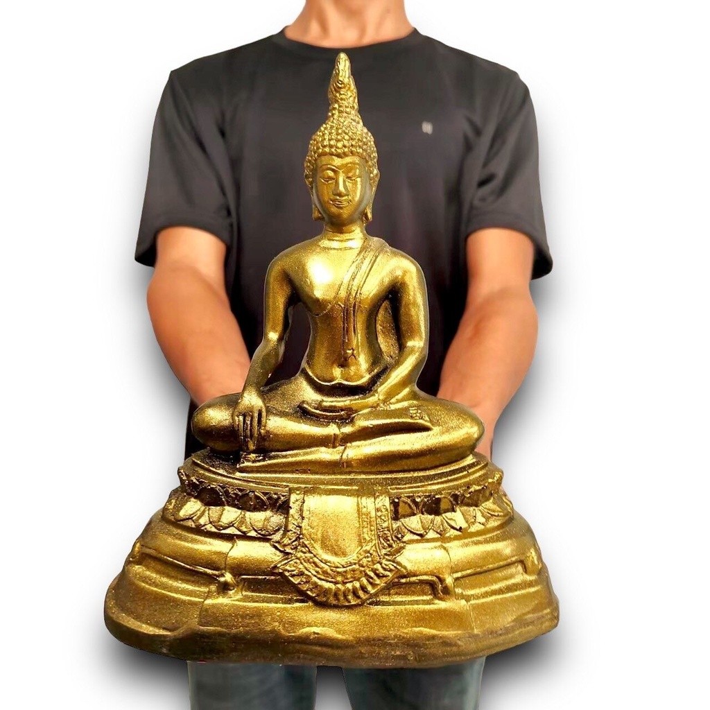 B1 หลวงพ่อโตวัดบางพลี พิมพ์ใหญ่ สีทองเก่า ฐานกว้าง 7 นิ้ว สูง 9 นิ้ว เรซิ่น tanawut2541 ราคาถูก Shopee Lazada