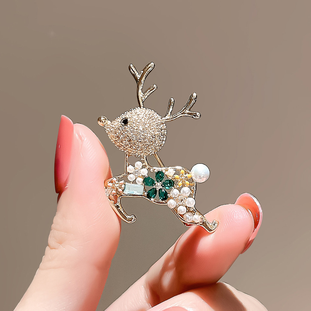 เข็มกลัดพรีเมียม Pearl Sika Deer สำหรับงานพิเศษ | ของขวัญสำหรับสุภาพสตรี