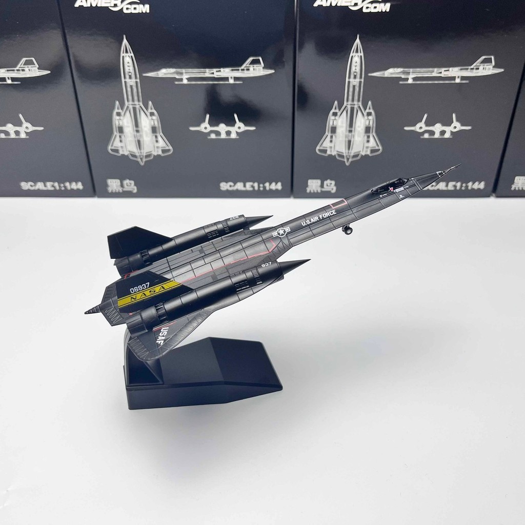 1/144 US Army SR-71A Blackbird High-Aerial Reconnaissance Aircraft Fighter Aircraft Model รวมเครื่อง