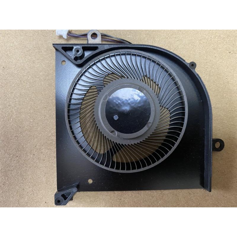 พัดลม MSI ของแท้ใหม่เอี่ยม 17M1 Creator17 GS76 WS76 BS5005HS-U4Q หม้อน้ํา