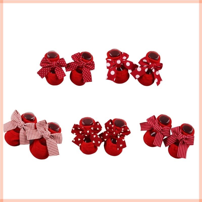 ถุงเท้าพื้นกันลื่นสำหรับเด็กวัยหัดเดิน สีแดง ใช้ได้ทั้งสองเพศ