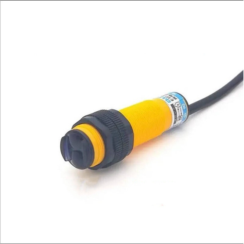 M18 ยาวระยะทางอินฟราเรดกระจาย Reflection Photoelectric สวิทช์ E3F-DS300C4 DC P1 สามสาย NPN ปกติเปิด 