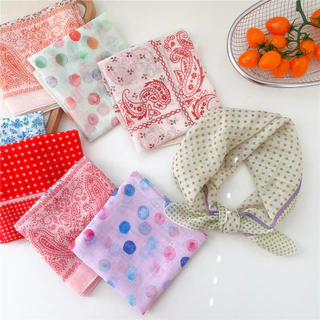 ผ้าพันคอสี่เหลี่ยมเล็กลาย Polka Dot สำหรับผู้หญิง ออกแบบสไตล์เกาหลี ใช้ได้ในทุกโอกาส เหมาะสำหรับฤดูใบไม้ผลิและฤดูใบไม้ร่วง