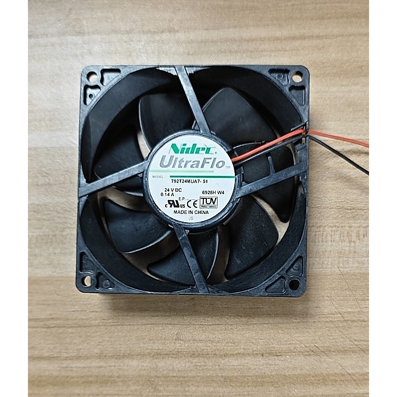 Nidec nidec ยี่ห้อใหม่ Nidec T92T24MUA7-51 24V 0.14A พัดลมระบายความร้อน