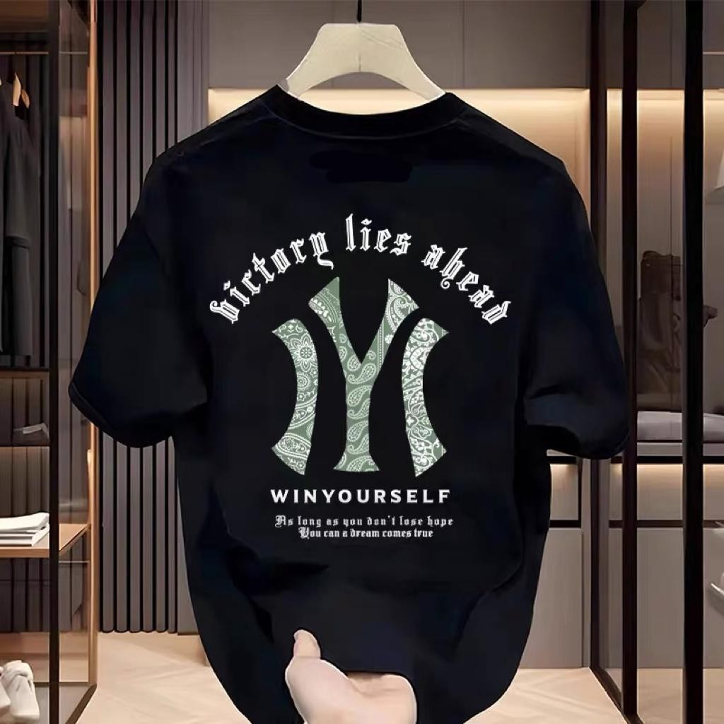 You-T เสื้อแขนสั้น สวมใส่สบาย พิมพ์ "NY5" เสื้อยืดคอกลม ผ้าฝ้าย 100% ผ้ายืด ยูนิเซ็กส์ รุ่น S-4XL