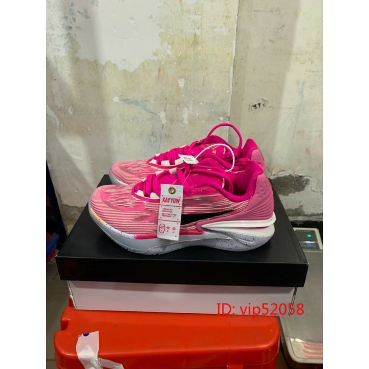 NK Zoom GT 2 Cut2 รองเท้ากีฬาผู้ชายรองเท้าบาสเก็ตบอล Breast Cancer Pink