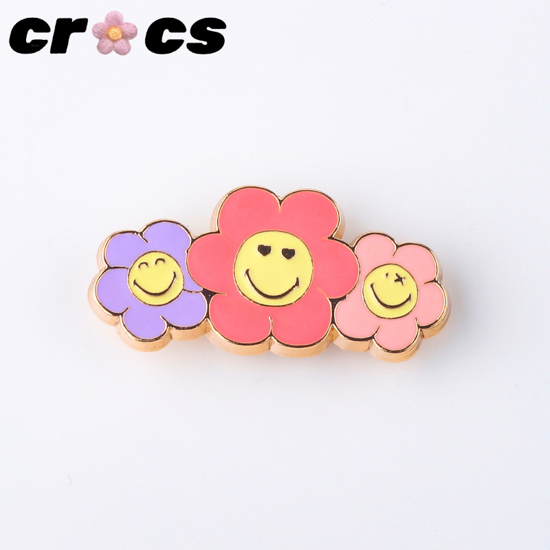 Jibbitz จี้คริสตัลเพชร โลหะ แฟชั่น อุปกรณ์เสริม สําหรับรองเท้า crocs