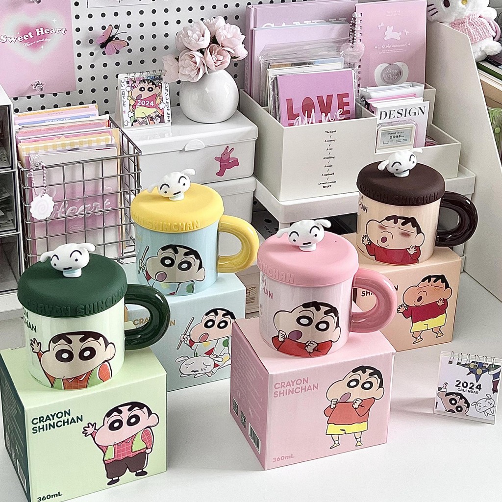 Crayon Shin-Chan แก้วมัคเซรามิกน่ารักแบรนด์ร่วมพร้อมฝาปิดช้อนถ้วยกาแฟการ์ตูน