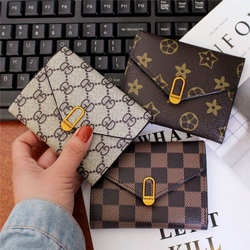 coco baby65: กระเป๋าสตางค์ใบกลาง 3พับ กระเป๋าผู้หญิงForever Young Wallet 3 folded wallet
