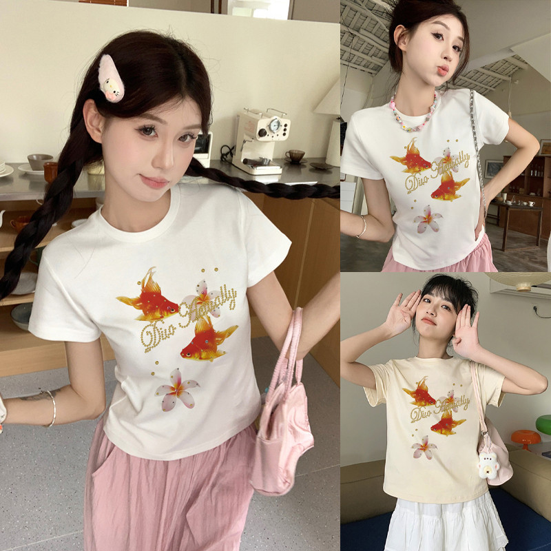 COD (กรุงเทพจัดส่งสินค้า)BOOM Shop สไตล์เกาหลีน่ารักปลาทองพิมพ์เสื้อยืดแขนสั้น #1629