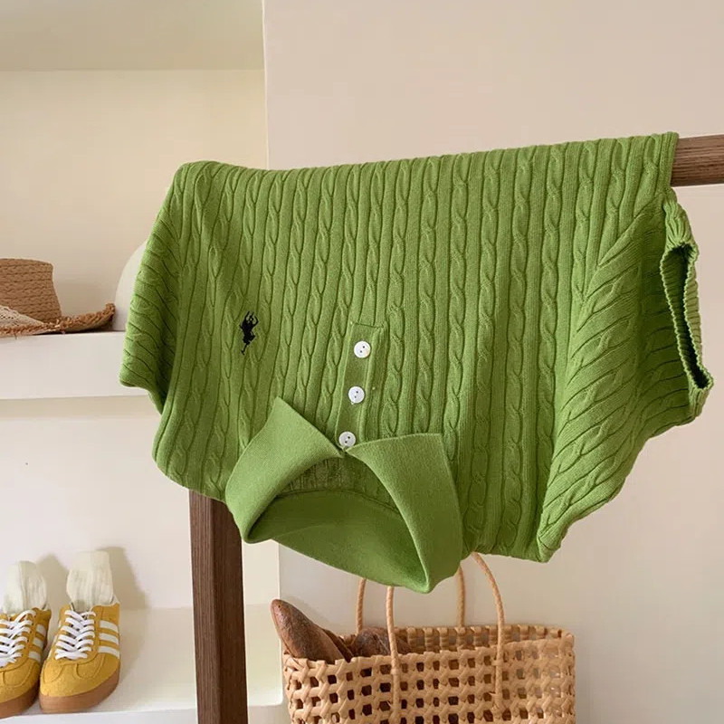 โปโลคอปก ปักเสื้อกันหนาวสําหรับผู้หญิงแขนสั้น ลําลองสีเขียวสีขาวสีดําเสื้อถักด้านบน