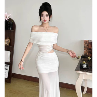 เดรสยาว สีดำ/สีขาว ทรงเอ ไหล่สม็อคพับลง เปิดไหล่ เว้าเอวข้างซ้าย ผ้าตาข่ายมีซับใน สะโพกสม็อคยางยืด #9250