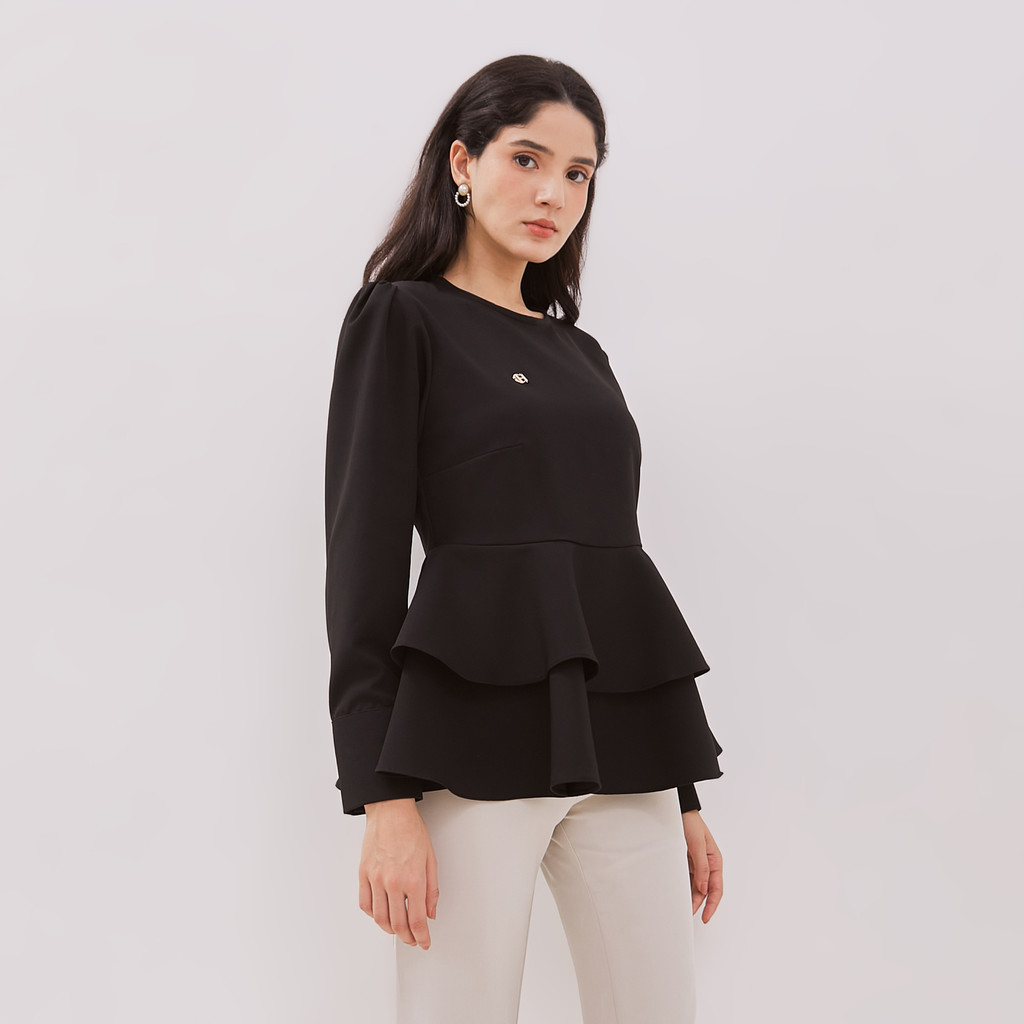 Chanté - เสื้อ Jenna สีดํา