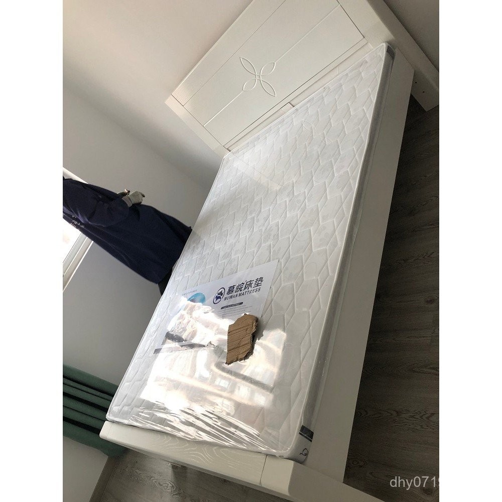 ไม้เนื้อแข็งเตียงปุ๋ยสังเคราะห์โมเดิร์น Simple New House Beige 1.5 หรูหรา Beige ท้องถิ่นเตียงคู่ห้อง