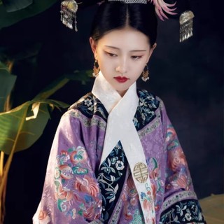 นางสนมราชวงศ์ชิงเสื้อผ้าสตรีราชวงศ์ชิงเครื่องแต่งกายโบราณเคร…