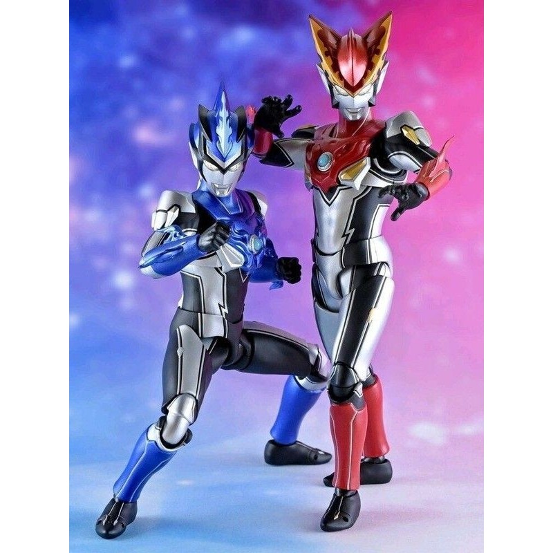 SHF Rosso Blue Ultraman รูป Water Fire Wind Earth องค์ประกอบรูป Rob รูปแบบ Grigio R/B Movable Action