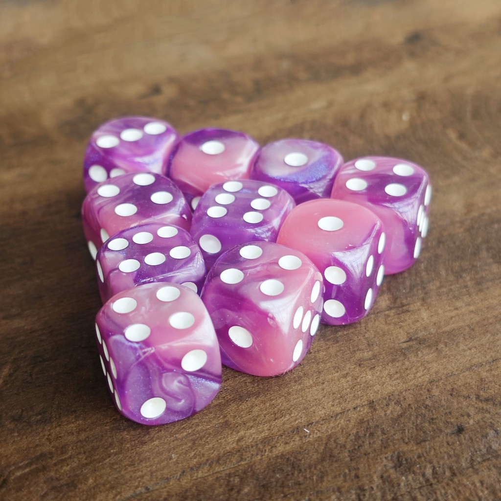 16MM Pink and Purple Shiny Starlit Sky D6 Dice Set Warhammers 40K Dungeons and Dragons Board Game