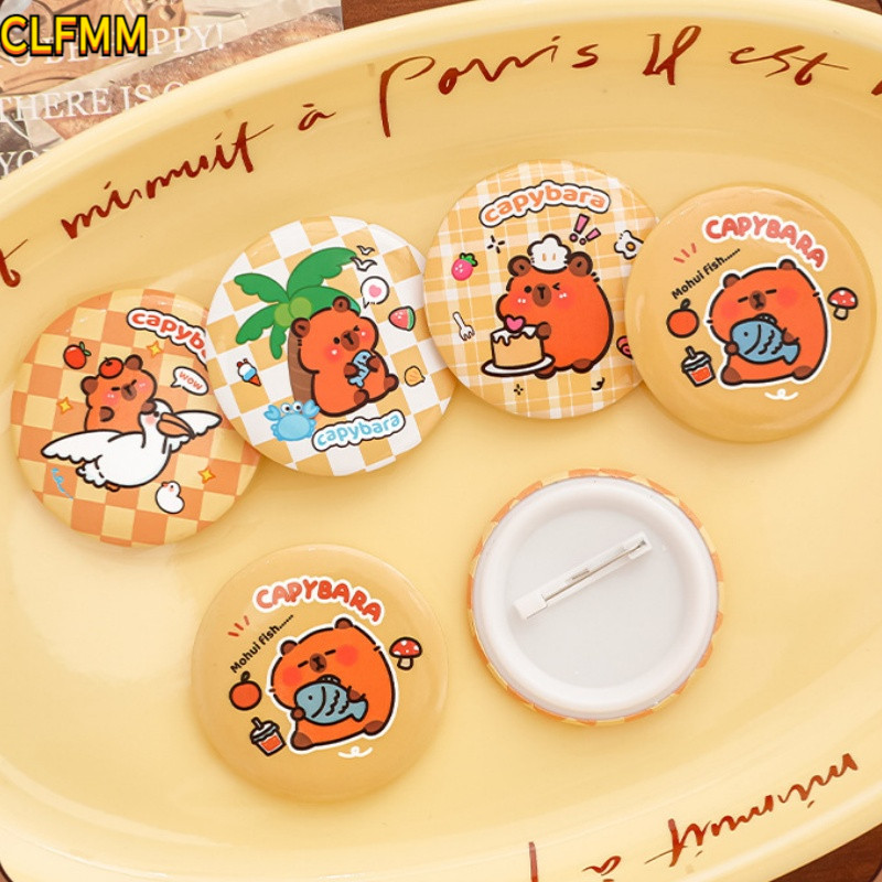 Capybara เข็มกลัดคาปิบาร่าน่ารัก สไตล์อินสตาแกรม สำหรับติดกระเป๋า-เสื้อนักเรียน ของขวัญเล็กๆน่ารัก G3514