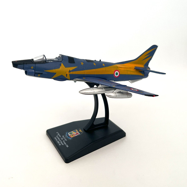 พร้อมส่ง 1/100 Fiat G-91Y Fiat Italian Alloy Airplane รุ่น MB-339PAN Fighter