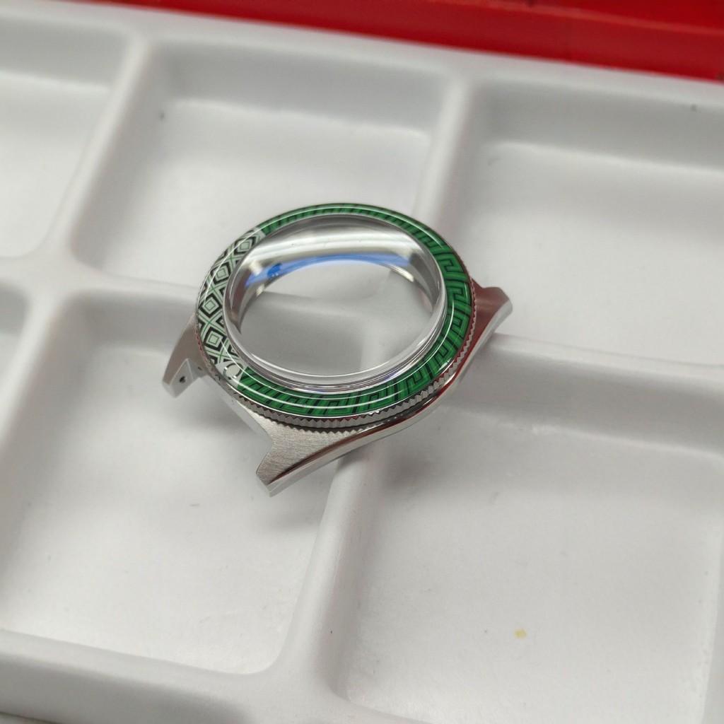 ดัดแปลง Seiko Abalone Watch Case Sapphire Ceramic Bezel เหมาะสําหรับ NH35/36 การเคลื่อนไหว SKX007 Se