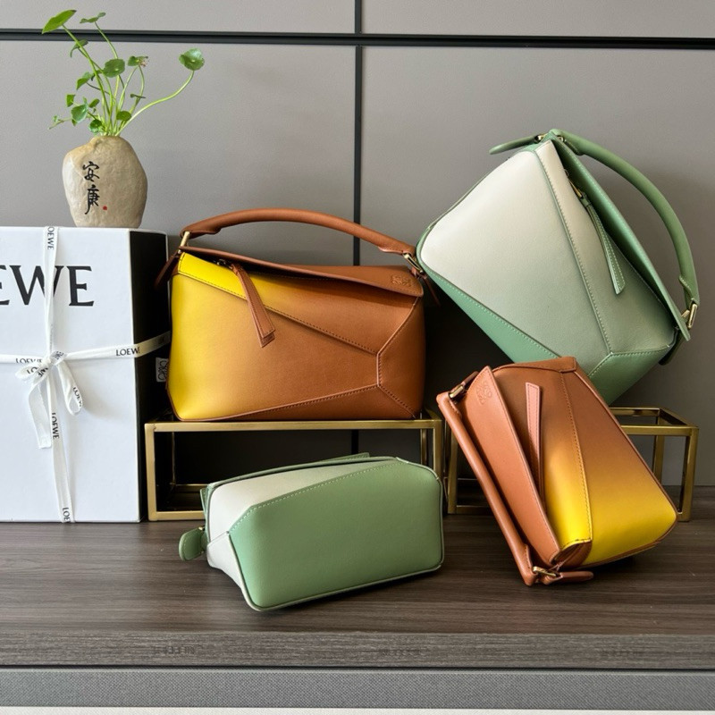 เกรดแท้ | กระเป๋าปริศนา Ibiza Degrade LIMITED EDITION ของ Paulas