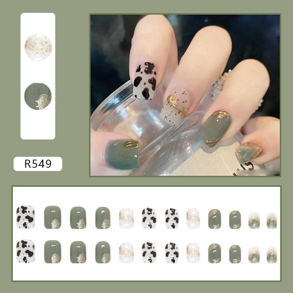 PPHOO เล็บปลอม พร้อมส่ง R549 เขียว ดำ ลายจุด เล็บ 24 ชิ้น สำเร็จรูป กันน้ำ แถมกาว สำหรับติดเล็บ