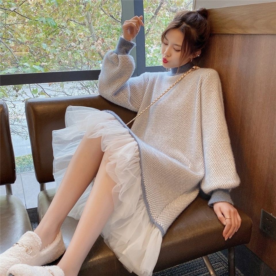 🎀【สินค้าพร้อม】🎀 2024 Winter Matching Coat Bottoming Skirt Sweater French Over-the-Knee Class