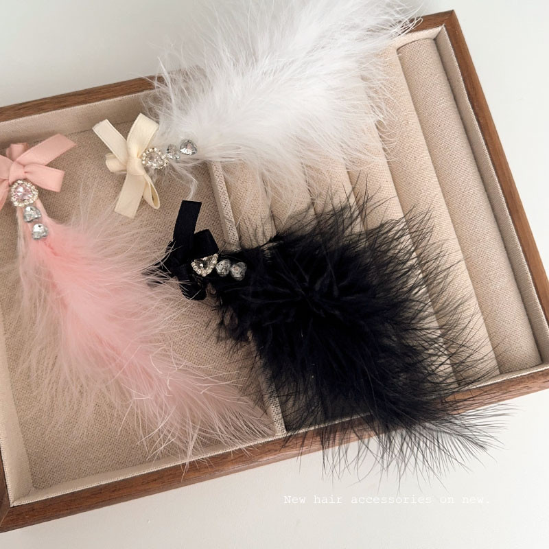 Pure Desire สไตล์แฟชั่นบรรยากาศ Hairpin Super Fairy Temperament Feather Girl Bangs Clip