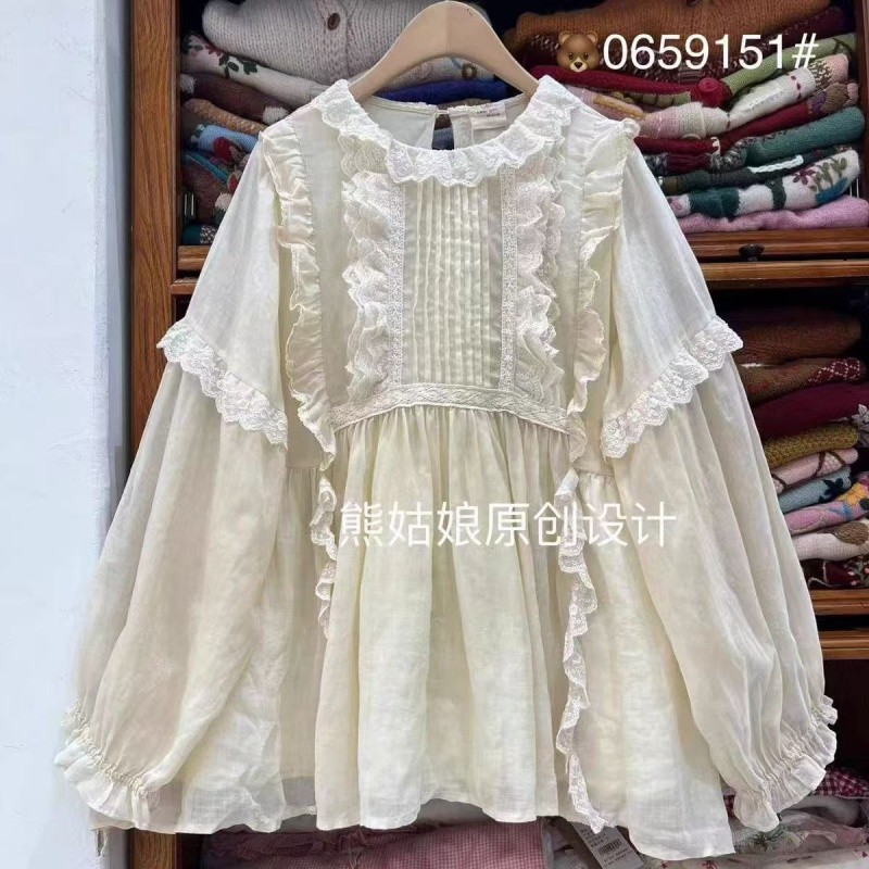 Bear Lady ฤดูใบไม้ร่วงใหม่สไตล์ฝรั่งเศสลูกไม้เย็บ Ruffled Sense Niche เสื้อแขนยาว
