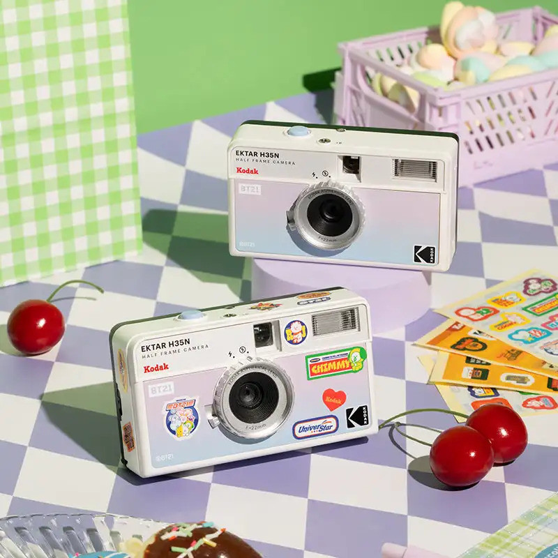 Kodak Ektar H35N x BT21 กล้องฟิล์มครึ่งเฟรม 35 มม. รุ่นลิมิเต็ด