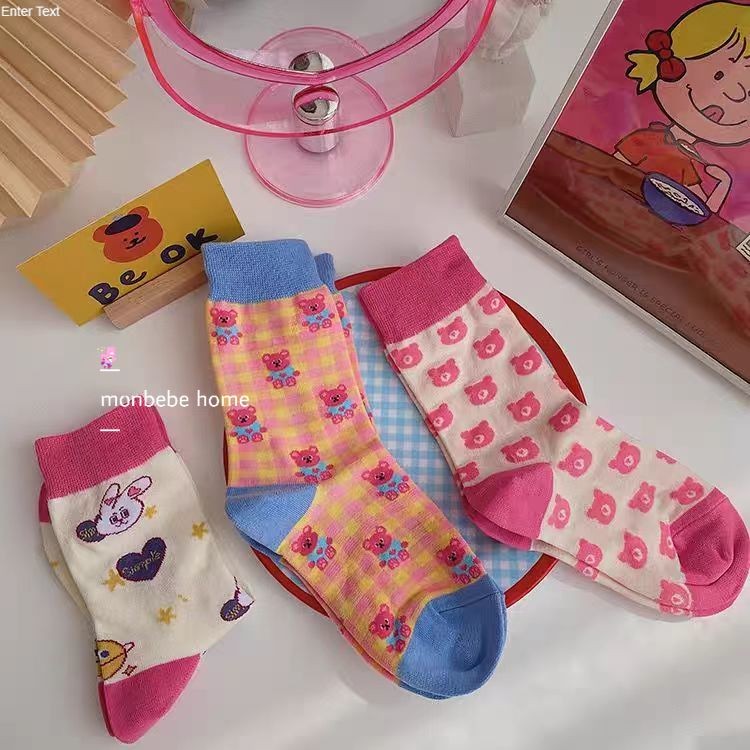 ถุงเท้าผู้หญิง ถุงเท้ายาว ถุงเท้ายาวแฟชั่น ลายหมี สําหรับผู้หญิง หลายลายให้เลือกได้ พร้อมส่ง！！