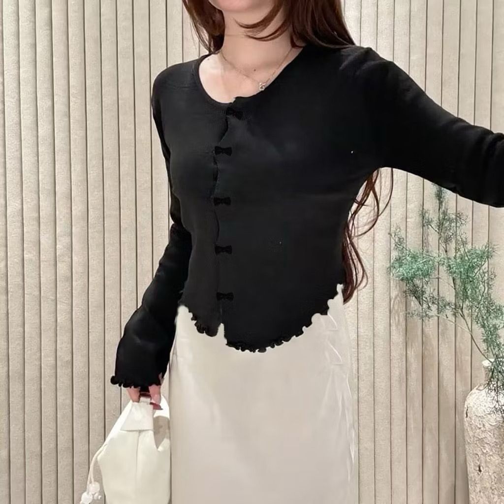 DOLLAR - ZJD BLOUSE YOLANDA PITA COQUETTE WOMENS DAILY CLOTHES / VALINA เสื้อแขนยาวกระดุมริบบิ้น / เ