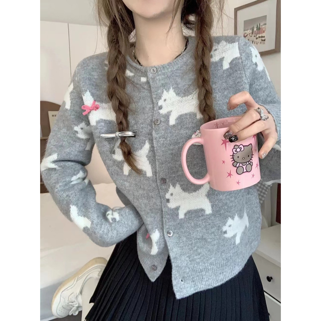 ซูซี ย้อนยุคใหม่ฤดูใบไม้ร่วงโบว์รอบคอแขนยาวถักเสื้อสเวตเตอร์ถักผู้หญิงเสื้อกันหนาว 240726