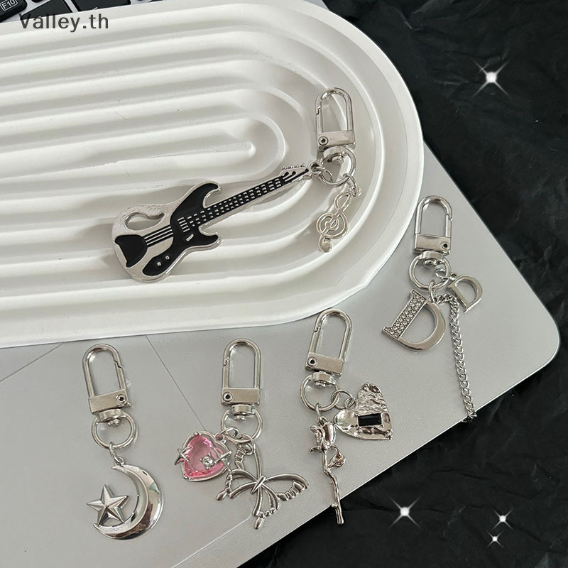 Valley.th Y2K Silver สีโลหะกีตาร์ผีเสื้อพวงกุญแจ Sweet Cool Cross ดอกไม้พวงกุญแจกระเป๋าแฟชั่นจี้กระเป๋าเป้สะพายหลังแขวนตกแต่ง TH