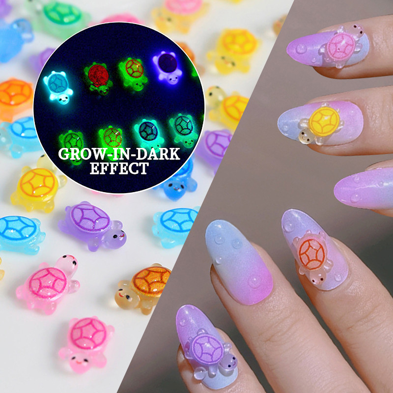 Ur SUGAR10 ชิ้น Glow-In-The-Dark Turtle รูปโปร่งแสงสีชมพูสีฟ้าตกแต่งเล็บ DIY วัสดุ