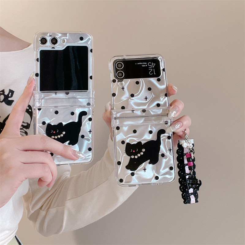 ใหม่เกาหลีแมวน่ารักลูกแมว Wave Point เคสโทรศัพท์พร้อมสร้อยข้อมือลูกไม้แมวสําหรับ Samsung Galaxy Z flip5 Z Flip6 ปกหลัง