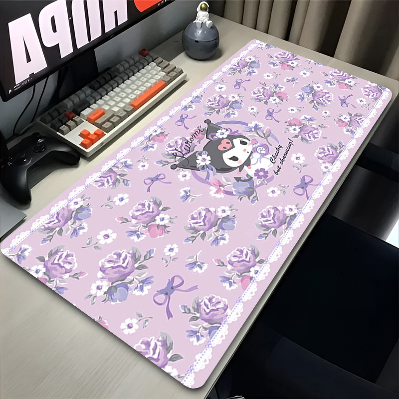 ดอกไม้สีม่วง Bow Mouse Pad แล็ปท็อป Kawaii อะนิเมะขยายโต๊ะ XXL Sanrio Soft Mousepad PC Kuromi คีย์บอร์ดพรมสําหรับสาวของขวัญ ราคา ถูกที่สุด ดีลบีเคเค แกลเลอรีภาพที่ 2