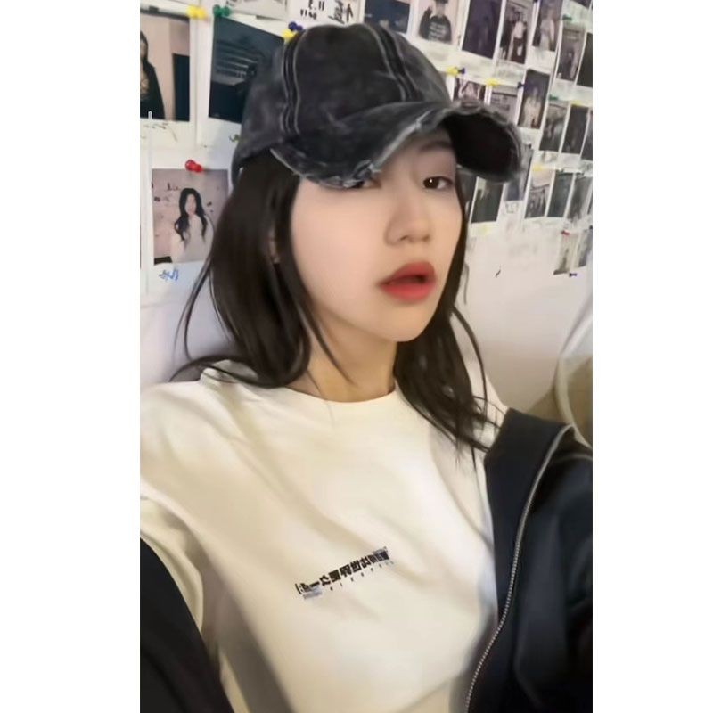 เสื้อยืดผู้หญิง SNH48 หยวน Yiqi ออกแบบสไตล์รอบคอดีไซน์ทันสมัย แขนสั้น สำหรับปี 2024