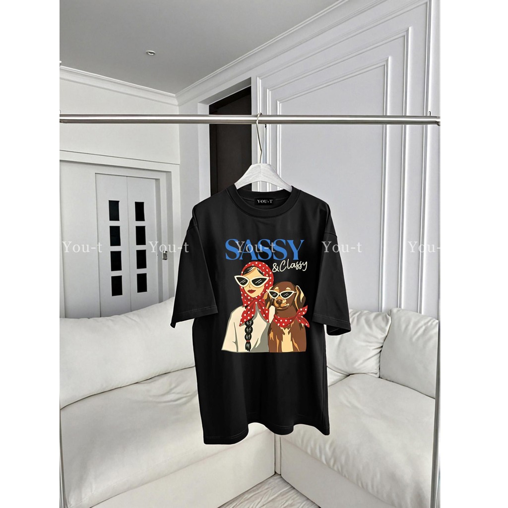 UT shop เสื้อยืด Oversize เสื้อ เสื้อผ้าผู้หญิง t shirt  "SASSY DOG" cotton100% เสื้อกีฬา คอกลม โคตรนุ่ม แขนสั้น 2025