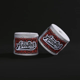 Hand Wraps 5 เมตร สำหรับการฝึกและแข่งขัน Boxing และ Combat Bandages ผ้าพันแผลยืดหยุ่น