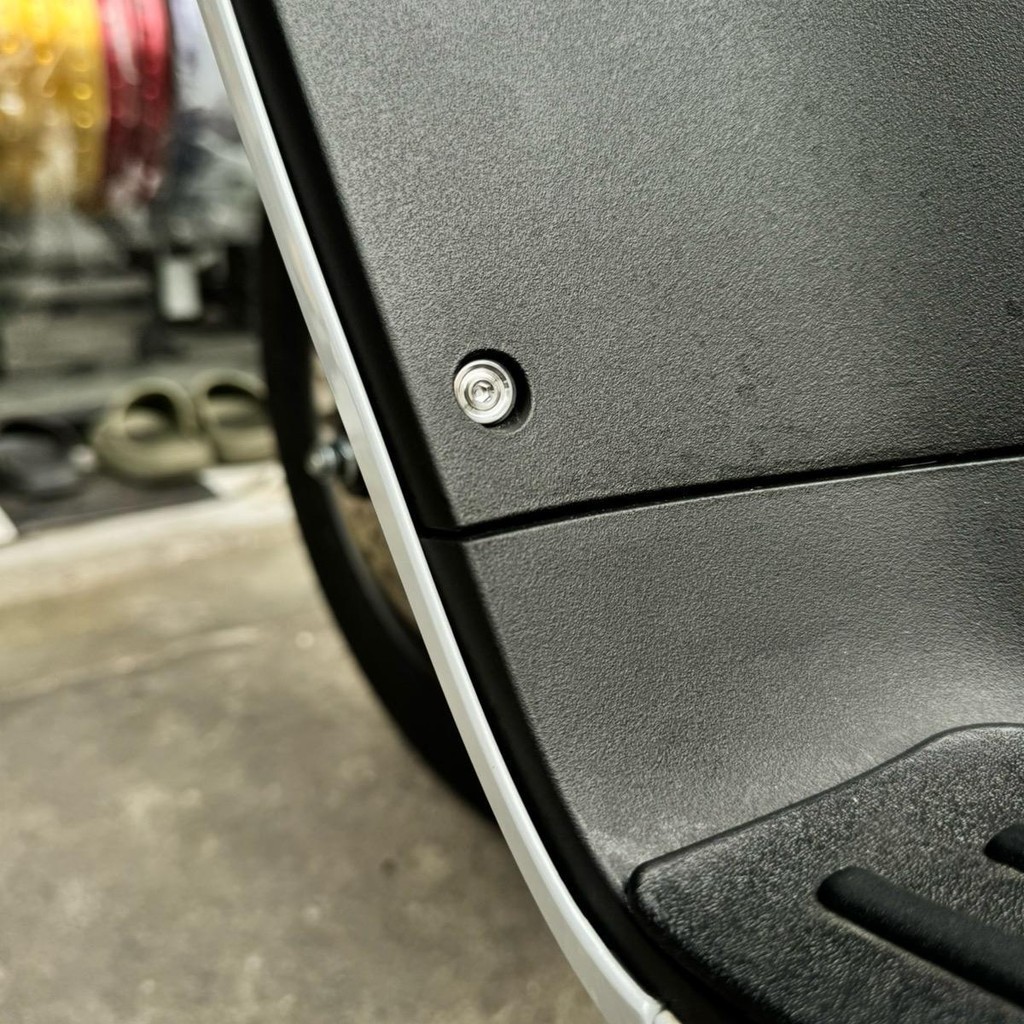 น็อตชุดสี GIORNO+125 ลาย CNC-AA บาง (ด้าน) THE00271 - รูปที่ 4