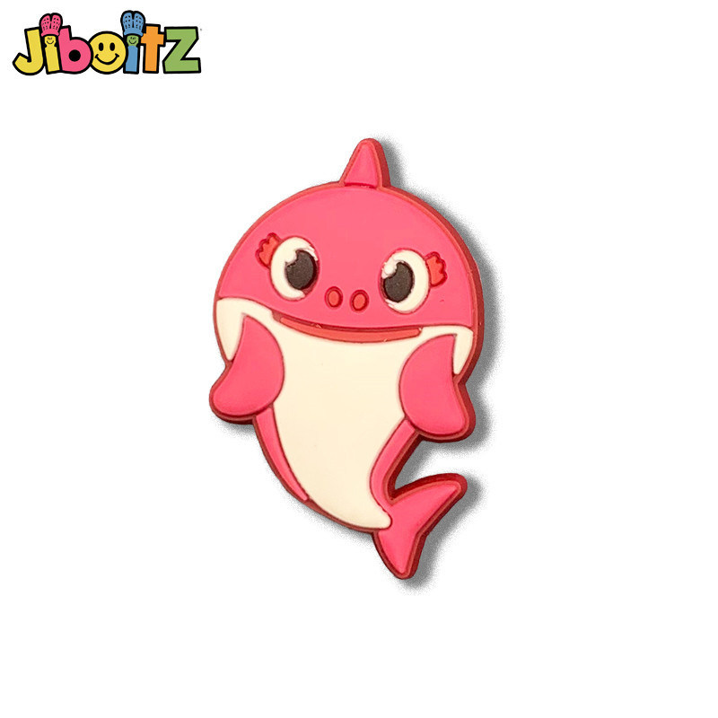 Jibbitz Crocs ตัวติดรองเท้า หัวเข็มขัดรองเท้า Baby Shark รองเท้าผ้าใบ อุปกรณ์เสริมรองเท้าแฟชั่นการ์ตูน จิ๊บบิท ตัวติดรองเท้า crocs