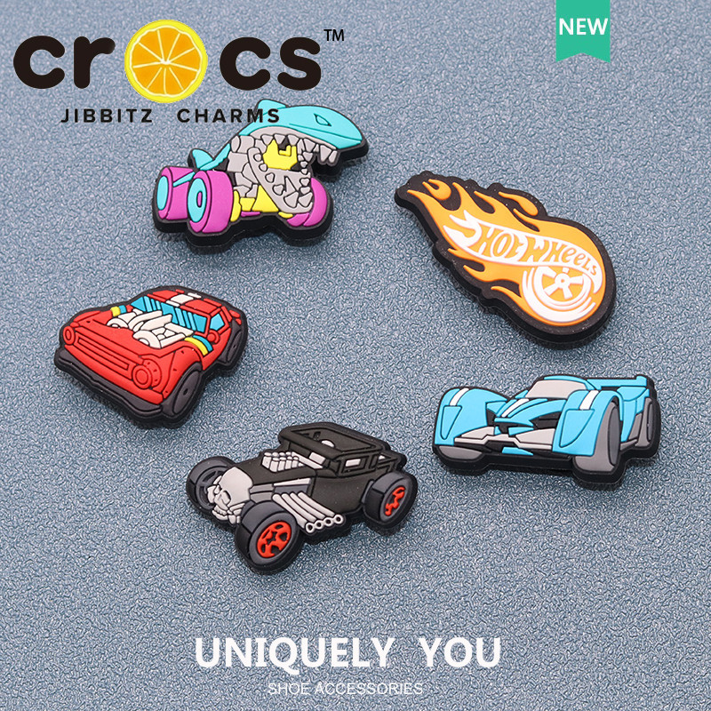 Jibbitz crocs charm หัวเข็มขัดรองเท้าการ์ตูน แข่งแฟชั่น รูอุปกรณ์เสริมรองเท้า จิ๊บบิท ตัวติดรองเท้า crocs