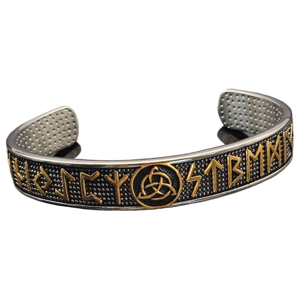 ไวกิ้งสามเหลี่ยม Celtic Knot Odin Rune Letter สแตนเลสวินเทจเปิดสร้อยข้อมือผู้ชาย