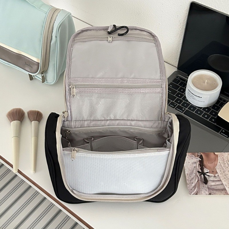 ✈️COD✈️กระเป๋าอาบน้ำ แขวนผนังได้ กระเป๋าเครื่องสําอาง กันน้ํา เดินทาง wash bag