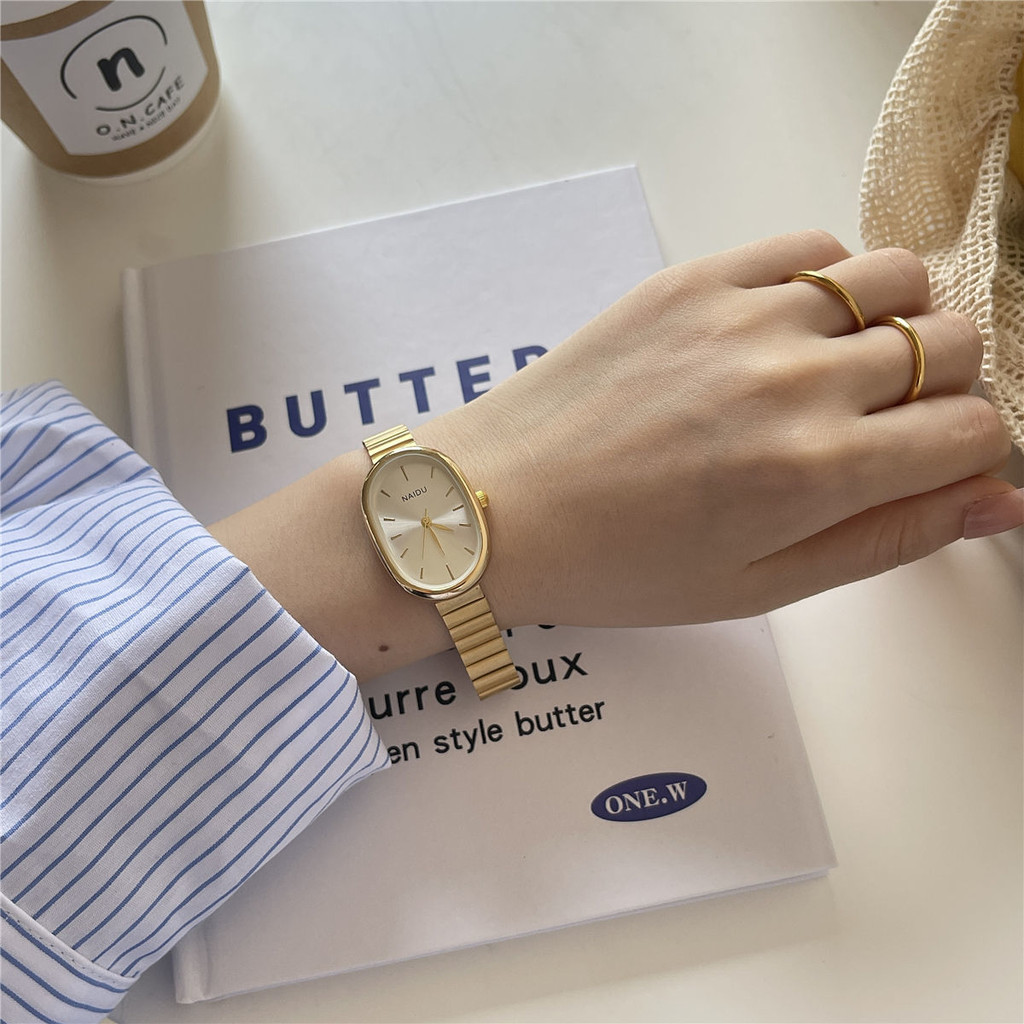 Beirsute หรูหรานาฬิกาหน้าปัดเล็กหญิง Simple Classy Oval Niche Design ins สไตล์นาฬิกาขนาด