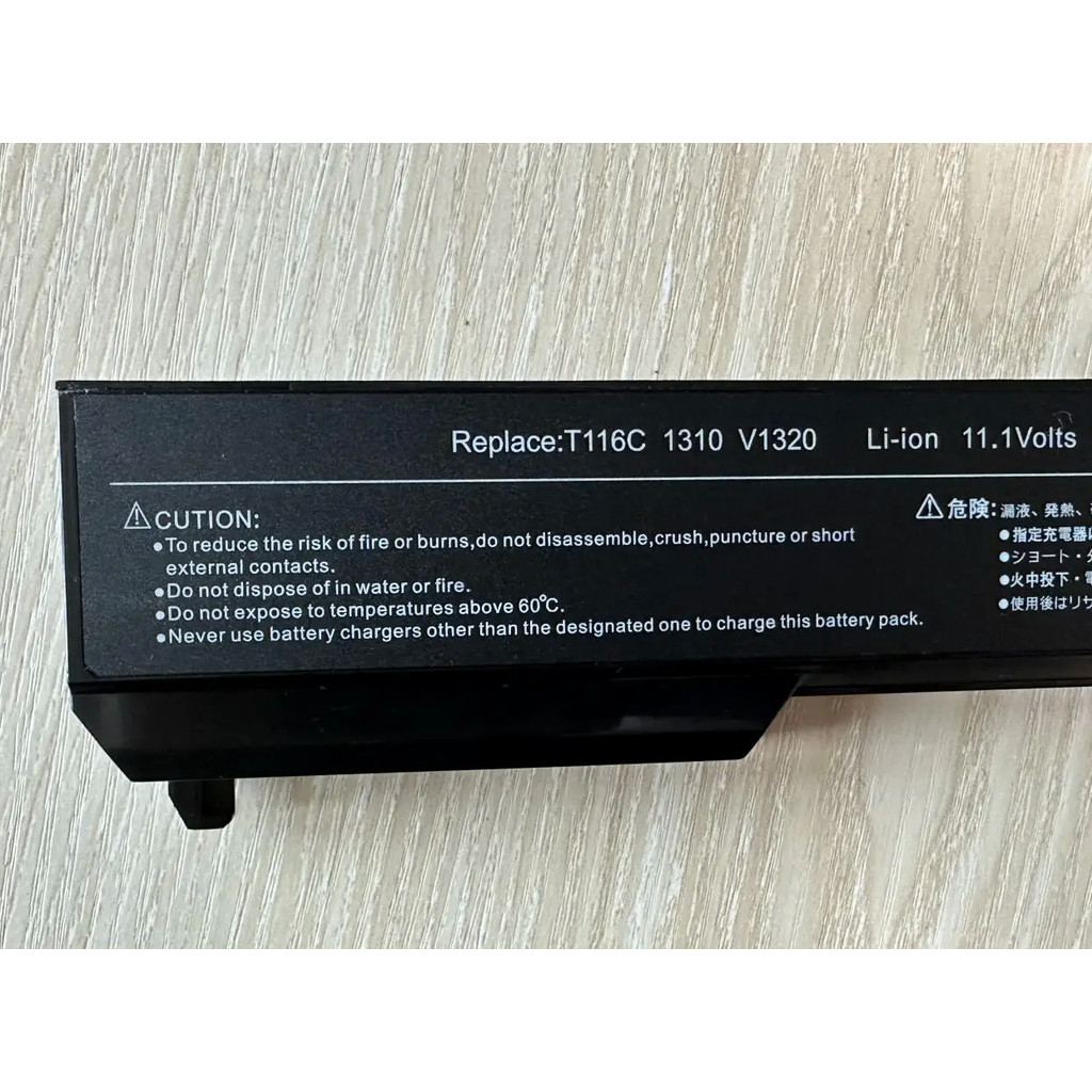 N958C T114C T116C U661H แบตเตอรี่แล็ปท็อป For Dell Vostro 1310 1320 1510 1520 2510
